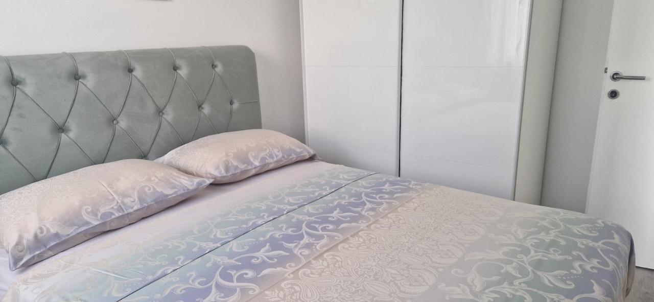 Apartmani Assa Krk 克尔克 外观 照片