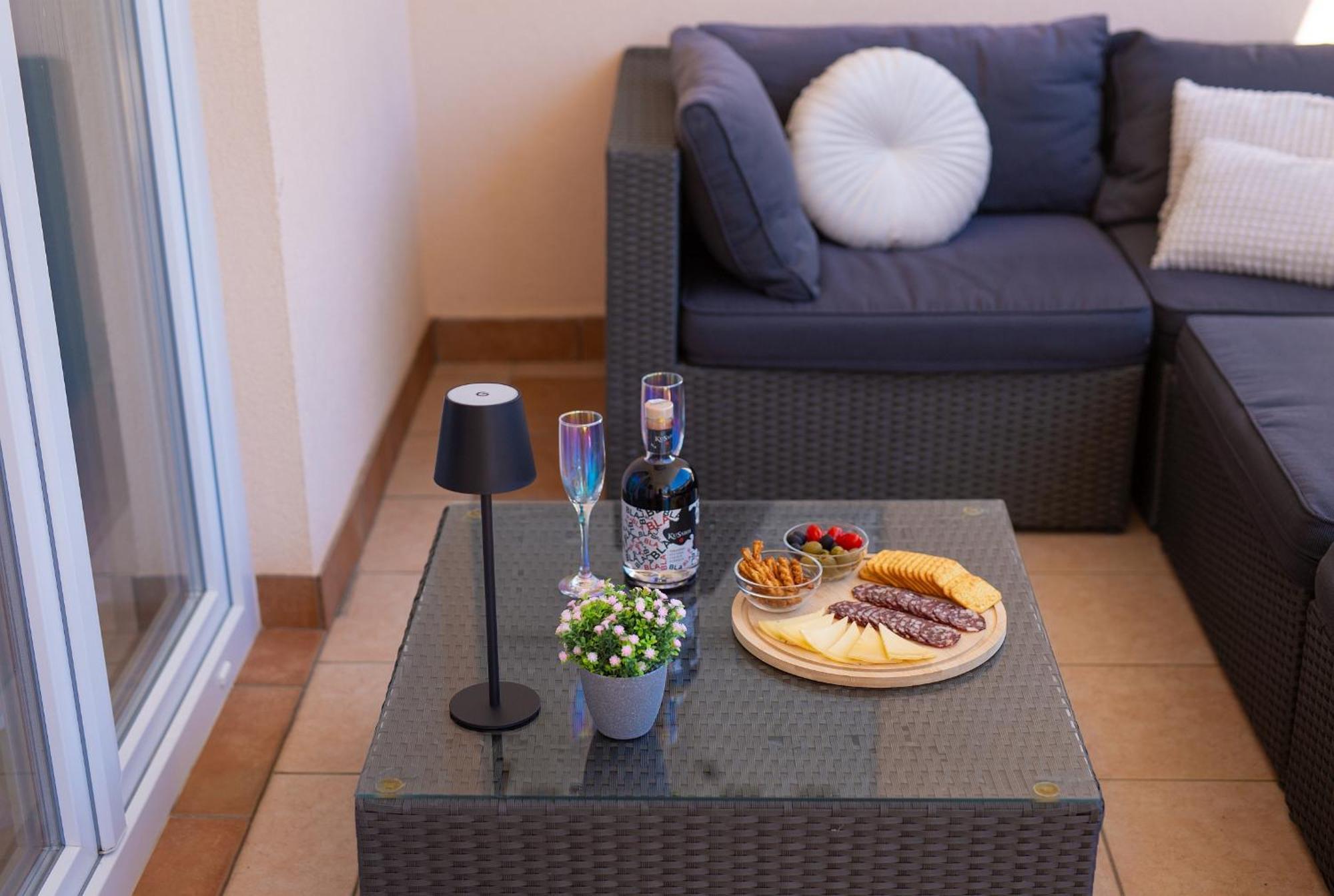 Apartmani Assa Krk 克尔克 外观 照片