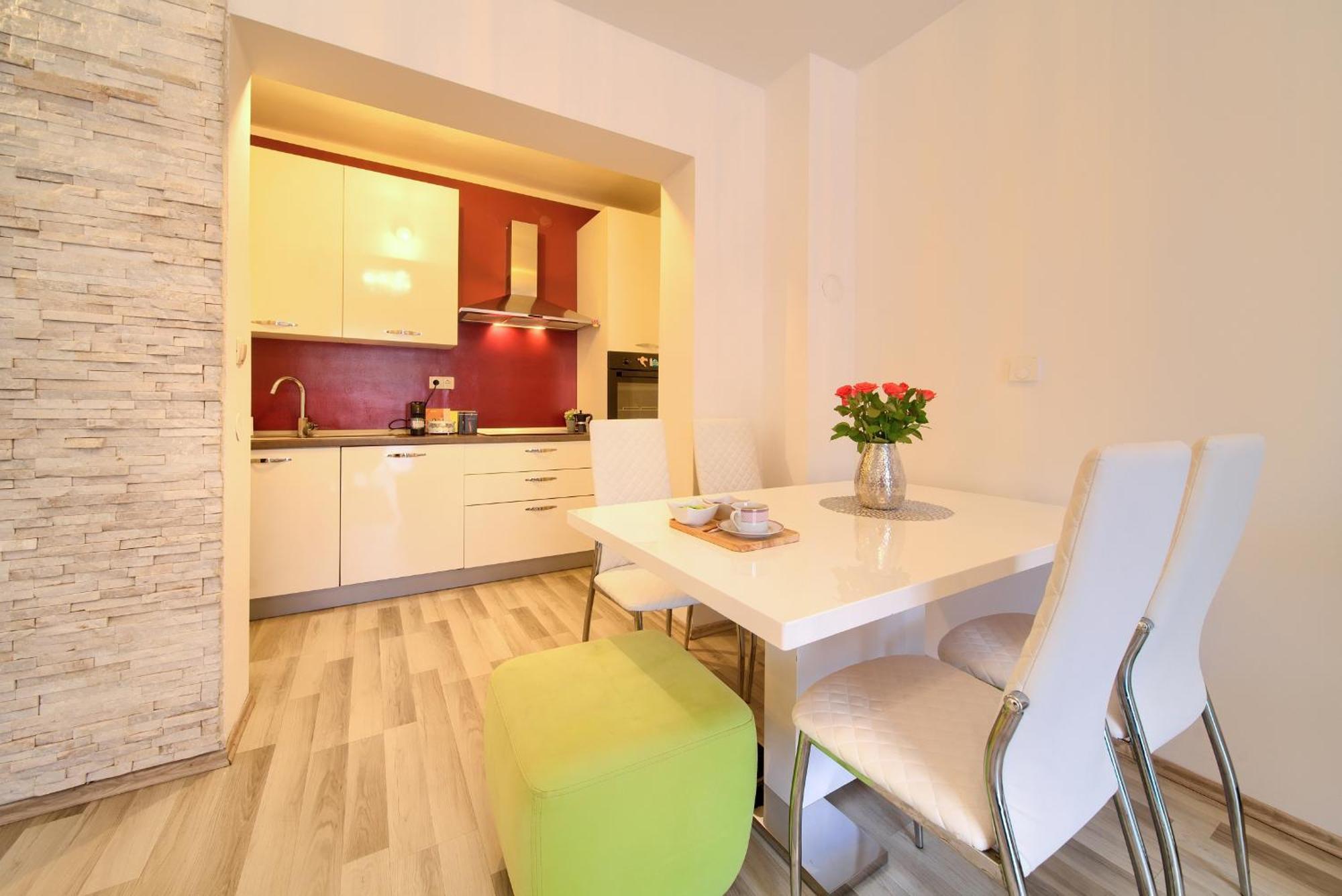 Apartmani Assa Krk 克尔克 外观 照片